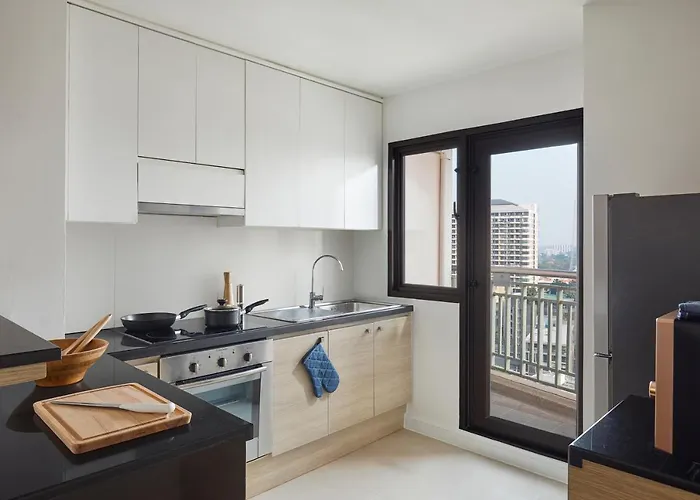 Somerset Park Suanplu Apartment *